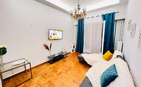 Acropolis Select Flat